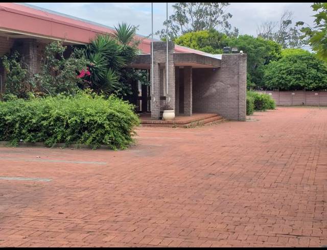 BUSINESS PROPERTY TO RENT IN WALMER